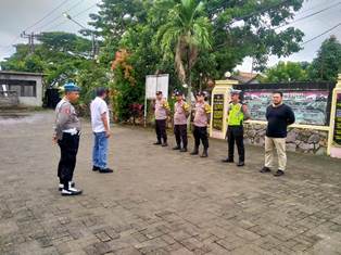 https://mail.gardatipikornews.com/cegah-curanmor-polsek-sumbawa-himbau-petugas-parkir-di-pasar