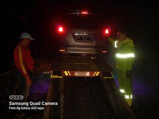 https://mail.gardatipikornews.com/kegiatan-gotong-royong-desa-kuripan-kecamatan-ciseeng-dimonitor-personil-kormil-0621-22-parung-didampingi-kepala-desa