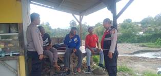 https://mail.gardatipikornews.com/silaturahmi-bhabinkamtibmas-polsek-gunungpuyuh-mewujudkan-wilayahnya-tetap-kondusif