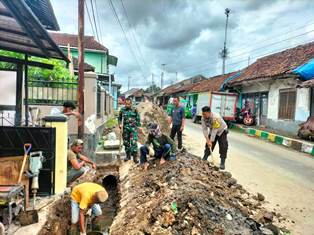 https://mail.gardatipikornews.com/kapolsek-gunungguruh-lakukan-upama-preventif-dengan-mengunjungi-salahsatu-tokoh-pemuda-cikujang