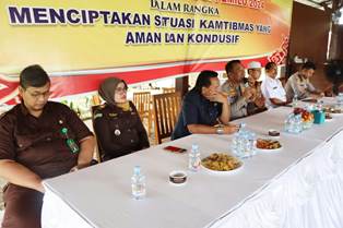 https://mail.gardatipikornews.com/peduli-terhadap-anak-sekolah-kurang-mampu-dwp-imigrasi-mataram-gelar-bakti-sosial