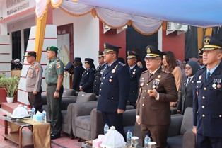 https://mail.gardatipikornews.com/biddokkes-polda-sulteng-gelar-supervisi-bidang-kesehatan-di-polres-banggai
