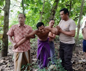 https://mail.gardatipikornews.com/satlantas-polres-karawang-gemarkan-edukasi-kamseltibcarlantas-dan-sim-online