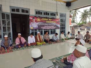 https://mail.gardatipikornews.com/kapolres-tanggamus-pimpin-jumat-curhat-gisting