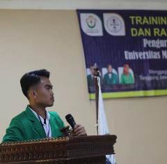 https://mail.gardatipikornews.com/dua-personel-polsek-sukabumi-resor-sukabumi-kota-bripka-thomas-dan-bripka-rizal-memantau-situasi-kawasan-wisata-taman-salabintana