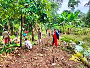 https://mail.gardatipikornews.com/sinergitas-bhabinkamtibmas-polsek-sekongkang-dan-tni-gelar-bersih-pantai-gili-dua-sekongkang-bawah