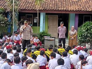 https://mail.gardatipikornews.com/korem-063-sunan-gunung-jati-laksanakan-senam-skj-88