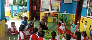https://mail.gardatipikornews.com/polda-ntb-imbau-masyarakat-tenang-jangan-mudah-terprovokasi-issu-hoax-dan-penculikan-anak