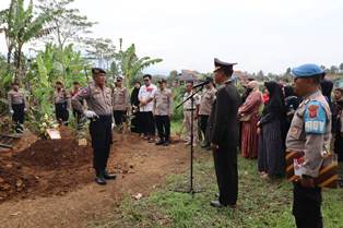 https://mail.gardatipikornews.com/diduga-tempat-penyulingan-minyak-di-kecamatan-bayung-lencir-terbakar