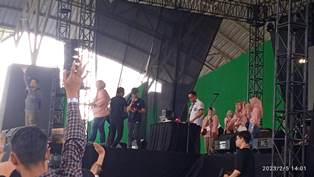 https://mail.gardatipikornews.com/bupati-oku-timur-mendampingi-gubernur-sumsel-menghadiri-pengajian-akbar-dalam-rangka-isra-miraj-dan-harlah-nahdhatul-ulama-ke-97-ahad