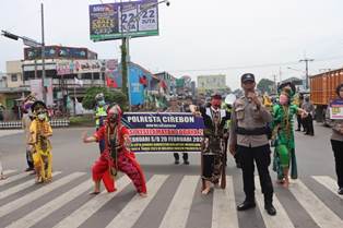 https://mail.gardatipikornews.com/menuju-indonesia-emas-lpk-muslim-cendikia-dan-yayasan-mutiara-palabuhanratu-gelar-seminar-bertajuk-peran-milenial