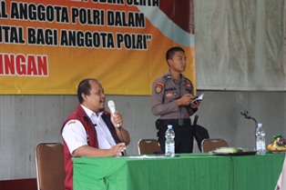 https://mail.gardatipikornews.com/tidak-gunakan-helm-sejumlah-pengendara-di-sukaraja-sukabumi-ditegur-polisi