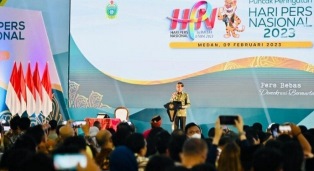 https://mail.gardatipikornews.com/jalin-sinergitas-pemkab-ciamis-terima-kunjungan-silaturrahmi-pengurus-dpd-knpi