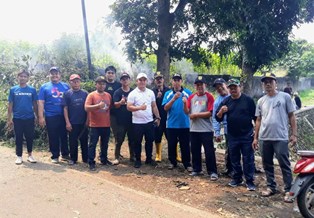 https://mail.gardatipikornews.com/kodim-0622-sukabumi-terketuk-hatinya-melihat-kondisi-rumah-mak-ihat-dan-segera-akan-membangun-rumah-yang-layak-huni