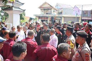 https://mail.gardatipikornews.com/kabag-ops-polres-majalengka-pimpin-apel-konsolidasi-di-kejaksaan-negeri-kabupaten-majalengka