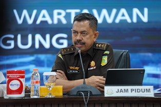 https://mail.gardatipikornews.com/baharkam-polri-bangun-bekerjasama-dengan-forum-komunikasi-doa-bangsa-fkdb-di-sektor-pertanian