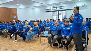 https://mail.gardatipikornews.com/menteri-desa-kunjungi-desa-lembur-sawah-kecamatan-pabuaran-janjikan-huntap