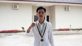 https://mail.gardatipikornews.com/ada-apa-dengan-sman-2-cikarang-barat-tidak-patuh-terhadap-surat-edaran-pj-gubernur-nomor-64-pk-01-kesra-dan-membebani-rp-1-850-000-siswa