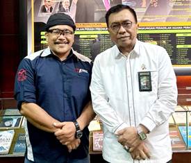 https://mail.gardatipikornews.com/ruslan-raya-mata-sosial-awali-tahun-baru-2025-dengan-hati-yang-sehat-dan-bersih