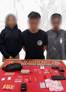 https://mail.gardatipikornews.com/kapolresta-mataram-hadiri-pisah-sambut-pejabat-utama-dan-kapolres-jajaran-polda-ntb