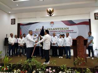 https://mail.gardatipikornews.com/upaya-penyelundupan-senjata-api-ilegal-di-pelabuhan-ambon-berhasil-digagalkan-prajurit-marinir-tni-al