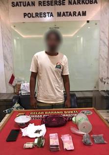 https://mail.gardatipikornews.com/60-pelajar-resmi-menjadi-anggota-saka-wira-kartika-kodim-0813-bojonegoro