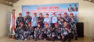 https://mail.gardatipikornews.com/babinsa-koramil-kanor-bojonegoro-bantu-evakuasi-pohon-roboh-yang-menimpa-rumah-warga
