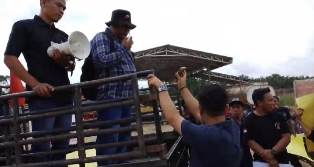 https://mail.gardatipikornews.com/senyum-bahagia-pak-usman-ketika-motornya-hilang-dicuri-dikembalikan-polisi