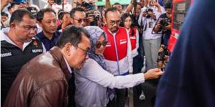 https://mail.gardatipikornews.com/bhabinkamtibmas-wilayah-hukum-polsek-leuwiliang-desa-karahkel-giat-cooling-sistem-sambang-warga-binaan-dari-mulai-anak-anak-toda-dan-tomas-beri-pesan-kamtibmas-ajak-jaga-kondusifitas-cegah-kriminal