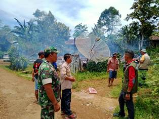 https://mail.gardatipikornews.com/selamat-atas-dpw-banten-lsm-harimau-menerima-sk-definitif-dpp-lsm-harimau-serahkan-sk-definitif-kepada-3-ketua-dpw-lsm-harimau-berjalan-dengan-lancar