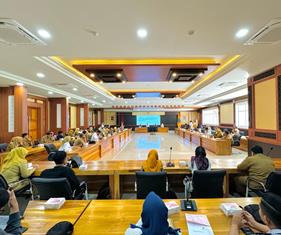 https://mail.gardatipikornews.com/koster-sebut-kepala-daerah-pdip-bali-ikut-retret-gelombang-kedua