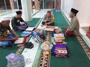 https://mail.gardatipikornews.com/polsek-praya-gencarkan-razia-petasan-di-bulan-ramadan