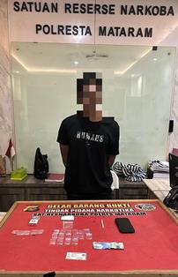 https://mail.gardatipikornews.com/15-pelaku-perang-sarung-di-selaparang-sujud-di-kaki-orang-tua-saat-dipulangkan