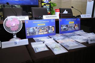 https://mail.gardatipikornews.com/polda-ntb-turunkan-tim-propam-usut-serius-kasus-polsek-kayangan