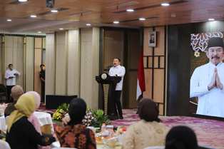 https://mail.gardatipikornews.com/sekdes-pantai-sederhana-bakal-melaporkan-kepala-desanya-ke-kejaksaan-terkait-dugaan-pemalsuan-tanda-tangan-sekdes-dan-dugaan-korupsi