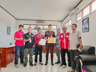 https://mail.gardatipikornews.com/viral-diduga-oknum-kepsek-smp-4-cianjur-diduga-kuat-selewengkan-dana-bos-untuk-kepentingan-pribadi