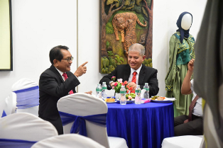 https://mail.gardatipikornews.com/ketua-dpd-lsm-maung-kalbar-bersama-kmpp-layangkan-surat-laporan-penyalahgunaan-pip-periode-2015-2018