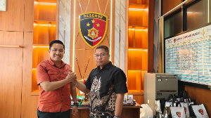 https://mail.gardatipikornews.com/wooowww-patut-diduga-kepsek-sma-negeri-2-martapura-selewengkan-dana-boss