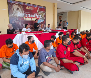 https://mail.gardatipikornews.com/kapolda-ntb-jemput-menteri-kehutanan-di-bandara-internaaional-lombok