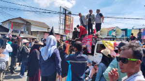 https://mail.gardatipikornews.com/mahasiswa-prodi-pendidikan-profesi-apoteker-angkatan-xiii-fakultas-farmasi-universitas-uho-lakukan-penyuluhan-kesehatan-sebagai-bentuk-pengabdian