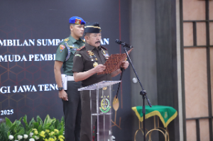 https://mail.gardatipikornews.com/kapolsek-dramaga-laksanakan-sambang-sekaligus-berikan-himbauan-kamtibmas-kepada-ojek-pangkalan-didalam-kampus-ipb-tetap-waspada-jaga-kondusifitas-wilayah-cegah-gangguan-kriminalitas