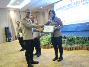 https://mail.gardatipikornews.com/pemdes-pengasinan-kecamatan-gunungsindur-realisasikan-betonisasi-jalan-desa-di-kp-kebon-kopi-menggunakan-anggaran-dana-desa-tahun-2025