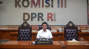https://mail.gardatipikornews.com/hut-bhayangkara-ke79-jadi-momentum-semakin-memperkuat-sinergitas-tni-dan-polri