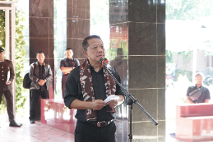 https://mail.gardatipikornews.com/dpd-maung-kalbar-desak-pemprov-kalbar-jangan-bungkam-soal-dua-pulau-kecil-yang-pindah-diamdiam-