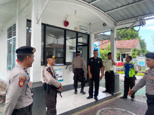 https://mail.gardatipikornews.com/pastikan-keamanan-obyek-vital-ditpamobvit-polda-ntb-cek-kesiapsiagaan-di-pltmgu-lombok-peaker