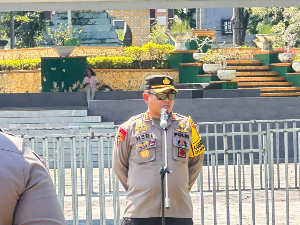 https://mail.gardatipikornews.com/ponpes-sukabumi-dukung-polri-ciptakan-lingkungan-pendidikan-yang-aman-tertib-dan-berkarakter