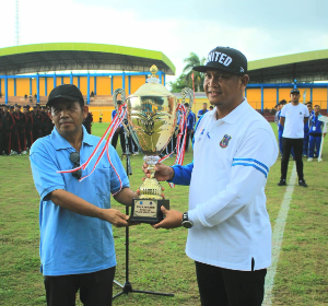 https://mail.gardatipikornews.com/debat-sidang-korupsi-eks-kadis-pendidikan-kab-batu-bara-sumut-pledoi-terdakwa-patahkan-tuntutan-jpu