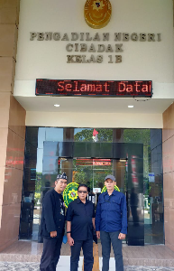 https://mail.gardatipikornews.com/putusan-final-pengadilan-negeri-pariaman-menjatuhkan-vonis-hukuman-mati-terhadap-terdakwa-indra-septiarman-alias-in-dragon-pembunuh-penjual-gorengan-di-kayutanam