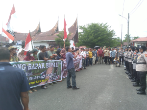 https://mail.gardatipikornews.com/walikota-pariaman-yota-balad-silaturahmi-dan-coffe-morning-bersama-wartawan