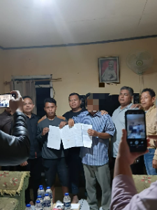 https://mail.gardatipikornews.com/wamendagri-bima-tekankan-pemda-ntb-segera-lakukan-pemulihan-dan-aktifkan-siskamling